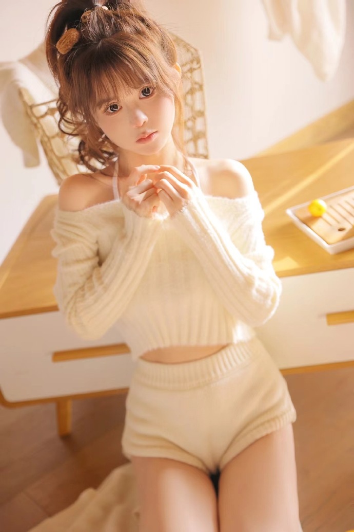 谁先爱上他的 剧照